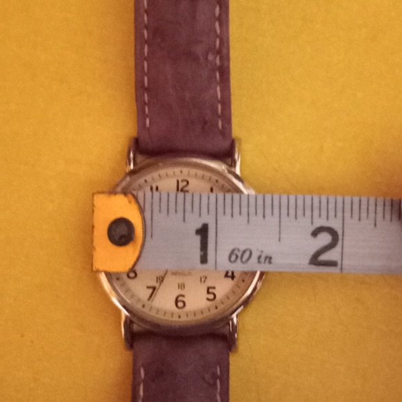 Timex Indiglo Watch Silver Toned Case w/Gray Leather Ostrich Band - Picture 9 of 11